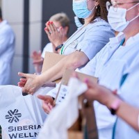 Наши волонтеры-медики на торжественном поздравлении врачей больницы Святого Георгия